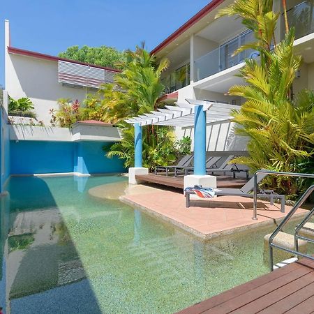 Macrossan House Boutique Holiday Apartments Port Douglas Eksteriør bilde