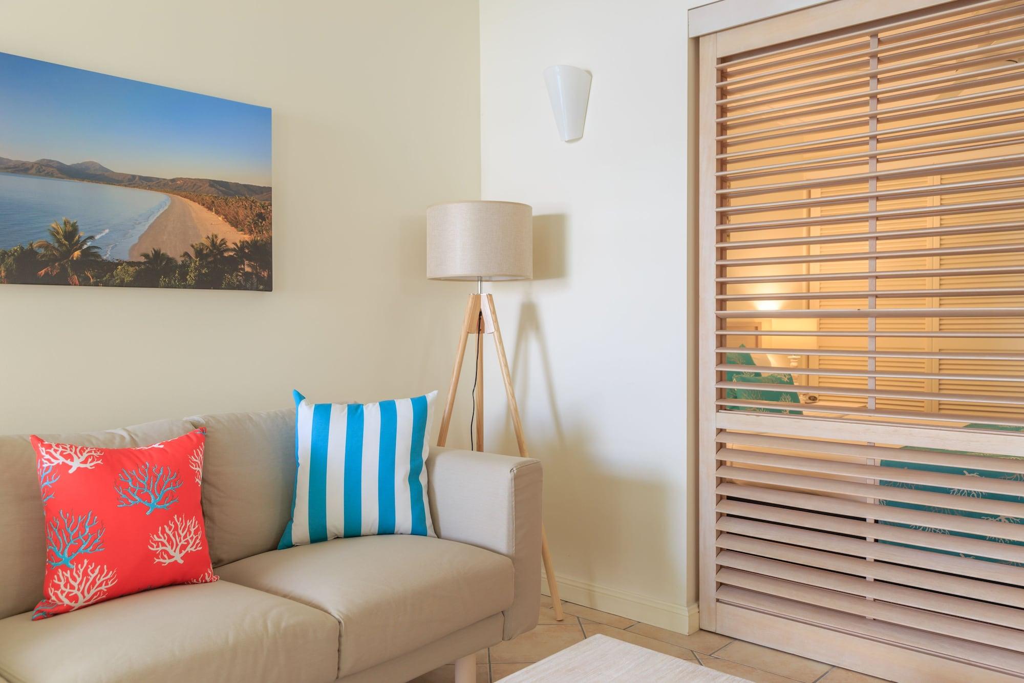 Macrossan House Boutique Holiday Apartments Port Douglas Eksteriør bilde