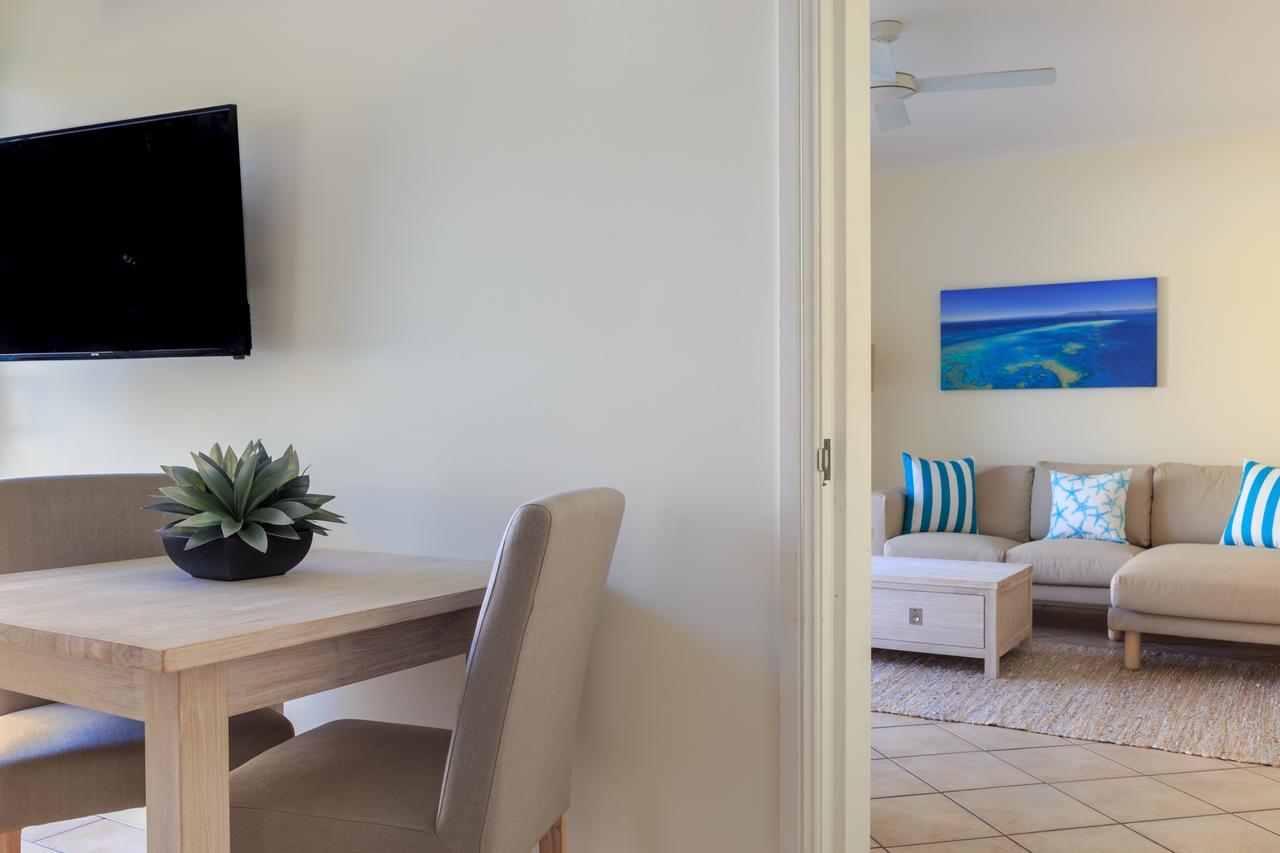 Macrossan House Boutique Holiday Apartments Port Douglas Eksteriør bilde