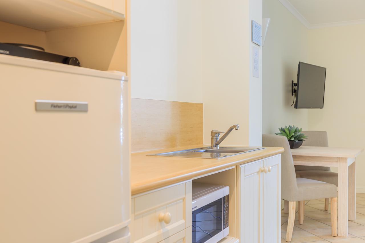 Macrossan House Boutique Holiday Apartments Port Douglas Eksteriør bilde