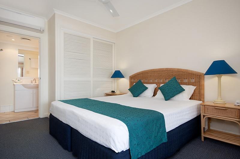 Macrossan House Boutique Holiday Apartments Port Douglas Eksteriør bilde